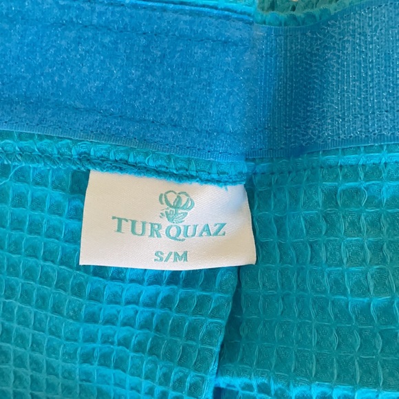 New Shower Wrap - Picture 3 of 7